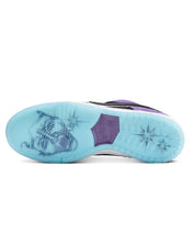 Load image into Gallery viewer, Nike SB Dunk Low Pro Hayley Wilson in Court Purple (2025)