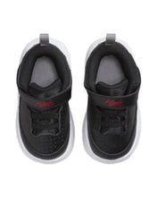 Load image into Gallery viewer, Jordan Max Aura 5 (TD) ⏐ Size 7C - Bisy Clothing