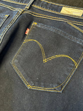 Load image into Gallery viewer, Levi's Demi Curve Skinny Denim Blue Jeans ⏐ Size 30 - Bisy Clothing