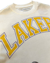 Load image into Gallery viewer, Mitchell & Ness Los Angeles Laker Shaquille O'neal T-Shirt White - Bisy Clothing