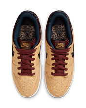 Load image into Gallery viewer, Nike SB Dunk Low Pro 'City of Cinema' - Bisy Clothing