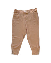Load image into Gallery viewer, WITCHERY Size 14 Soft Tapered Pants in Rose Gold MAR4421 - Bisy Clothing