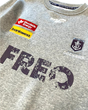 Load image into Gallery viewer, AFL Sekem Fremantle Dockers Crewneck Jumper in Grey