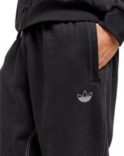 Load image into Gallery viewer, Adidas Contrast Fleece Trackpants in Black (2024)