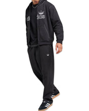 Load image into Gallery viewer, Adidas Contrast Fleece Trackpants in Black (2024)