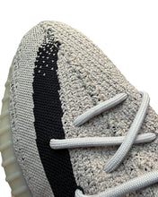 Load image into Gallery viewer, Adidas Yeezy 350 V2 Boost in Slate (2022) *