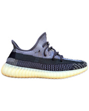 Load image into Gallery viewer, Adidas Yeezy Boost 350 V2 Carbon (2020)