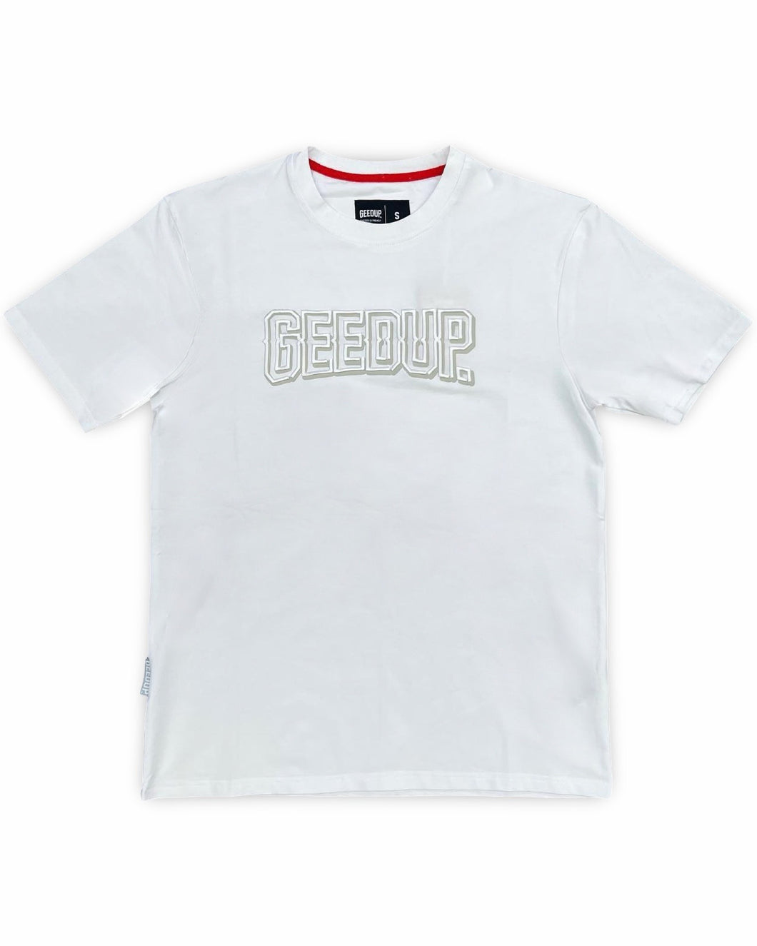 Geedup 3D EMB Core Logo T-Shirt in White (2022)