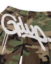 Load image into Gallery viewer, Geedup Handstyle Cargo Short Camo Green (2025)