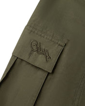 Load image into Gallery viewer, Geedup Handstyle Cargo Short Olive Tonal Green (2026)