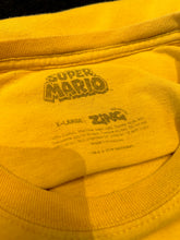 將圖片載入圖庫檢視器 Nintendo Super Mario 2019 Wario Short Sleeve T-Shirt in Mustard ⏐ Size XL