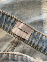 Load image into Gallery viewer, Abrand High Relaxed Distressed Denim Shorts in Blue ⏐ Size 8 (26&quot;)