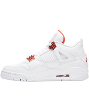 Load image into Gallery viewer, Jordan Air Jordan 4 Retro in &#39;Metallic Orange&#39; (2020)