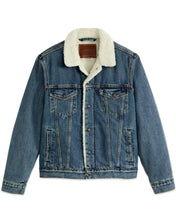 Load image into Gallery viewer, Levi's Type III Denim Sherpa Trucker Jacket in Medium Wash