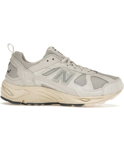New Balance 878 in Light Grey (2023)