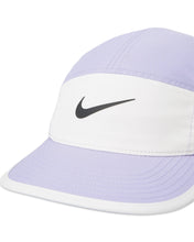 將圖片載入圖庫檢視器 Nike Fly Dri-FIT Cap Unstructured Swoosh Cap in Lilac