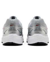 Load image into Gallery viewer, Nike P-6000 GS in &#39;Metallic Silver and Gym Red&#39; (2024)
