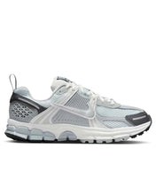 Load image into Gallery viewer, Nike Zoom Vomero 5 in Pure Platinum (2025)