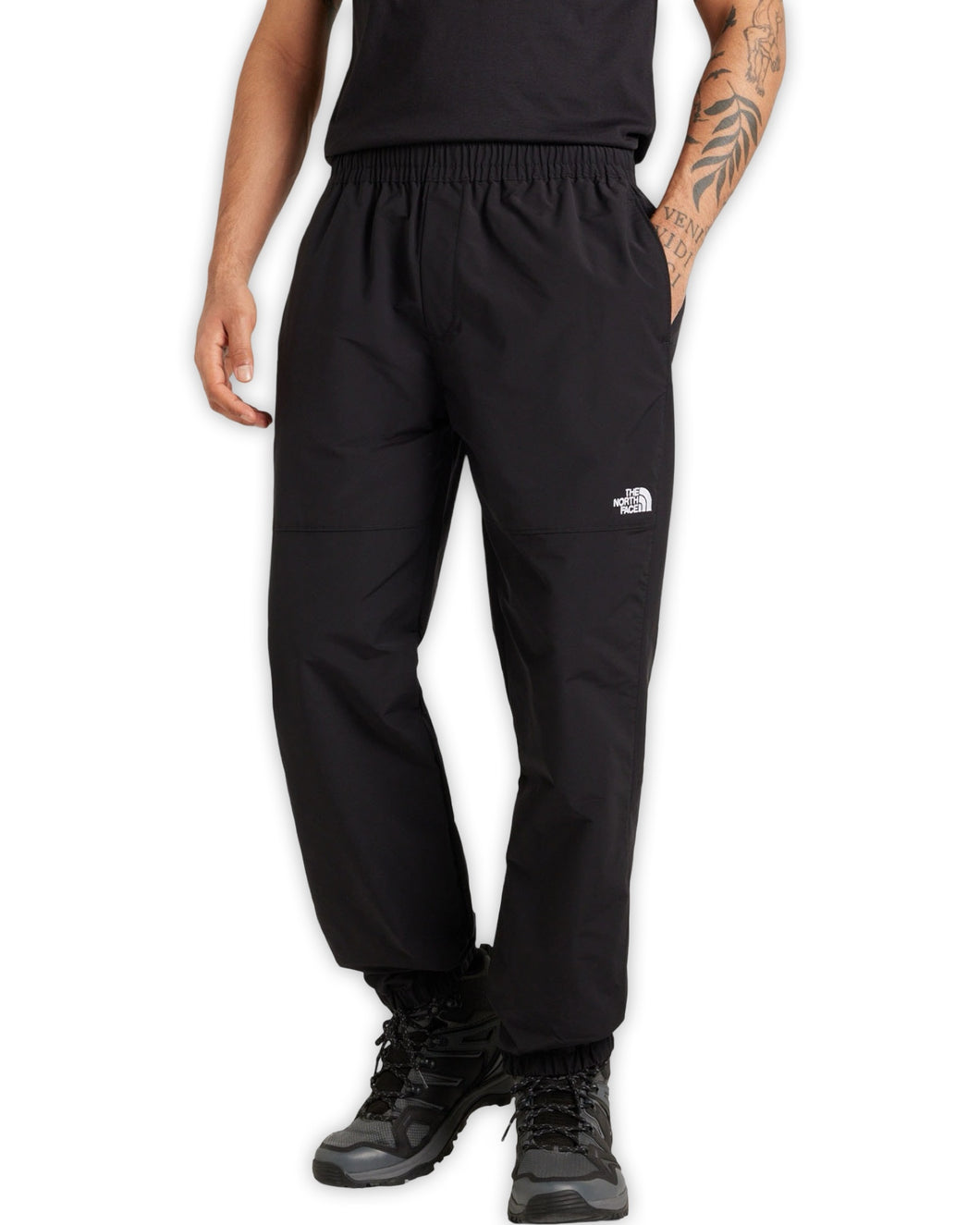 The Northface Easy Wind Pant in Black