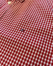 Load image into Gallery viewer, Tommy Hilfiger Short Sleeve Button Shirt in Red Check