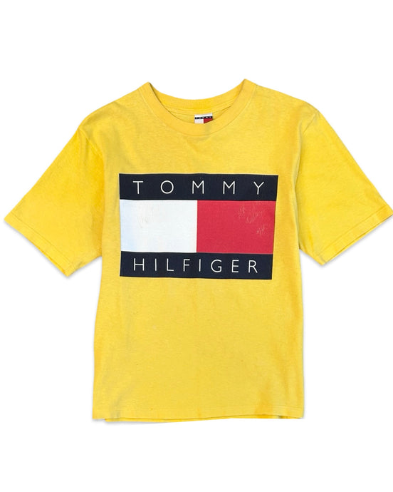 Tommy Hilfiger TH Flag Print T-Shirt in Yellow (Vintage)