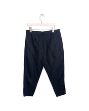 將圖片載入圖庫檢視器 COUNTRY ROAD Size 12 3/4 Chino Style Black Pants FEB2122 - Bisy Clothing
