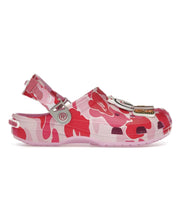 將圖片載入圖庫檢視器 Crocs Classic Clog x BAPE A Bathing Ape Classic Clog in Camo Pink - Bisy Clothing