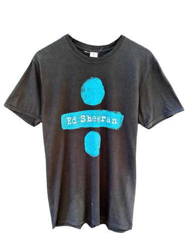 Ed Sheeran 2019 Divided Worldwide Tour Short Sleeve T-Shirt ⏐ Size L - Bisy Clothing