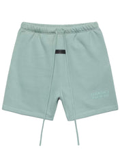 將圖片載入圖庫檢視器 Essentials Fear of God Fleece Sweatshorts in Sycamore (2023) - Bisy Clothing