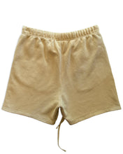 將圖片載入圖庫檢視器 Essentials Fear of God Sweatshorts in Amber (2021) - Bisy Clothing