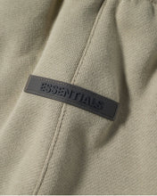 將圖片載入圖庫檢視器 Essentials Fear of God Sweatshorts in Pistachio (2021) - Bisy Clothing
