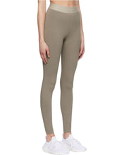 將圖片載入圖庫檢視器 Essentials Fear of God Womens Leggings in Desert Taupe - Bisy Clothing