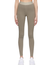 將圖片載入圖庫檢視器 Essentials Fear of God Womens Leggings in Desert Taupe - Bisy Clothing