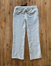 將圖片載入圖庫檢視器 FILA Size S Cut Off Trackpants in Grey Women&#39;s MAR2821 - Bisy Clothing