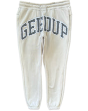 將圖片載入圖庫檢視器 Geedup Team Logo Trackpants in Grey Monochrome (2024) - Bisy Clothing