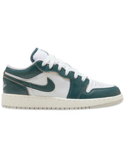 Load image into Gallery viewer, Jordan Air Jordan 1 Low SE Oxidized Green (GS) - Bisy Clothing