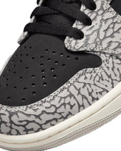 將圖片載入圖庫檢視器 Jordan Air Jordan 1 Retro Low OG Black Cement - Bisy Clothing