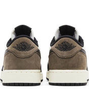 Load image into Gallery viewer, Jordan Air Jordan 1 Retro Low OG in &#39;Mocha&#39; (GS) - Bisy Clothing