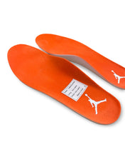 Load image into Gallery viewer, Jordan Air Jordan 4 Retro in &#39;Metallic Orange&#39; (2020)