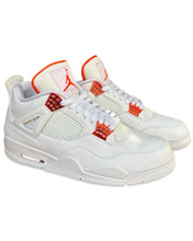 Load image into Gallery viewer, Jordan Air Jordan 4 Retro in &#39;Metallic Orange&#39; (2020)