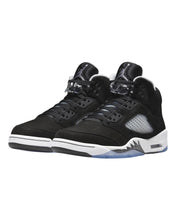 將圖片載入圖庫檢視器 Jordan Air Jordan 5 Retro Oreo ⏐ Size US10 - Bisy Clothing