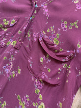 Load image into Gallery viewer, Jules The Label&lt;br/&gt;Blouse Floral Long Sleeve Top&lt;br/&gt;Preoloved - Bisy Clothing