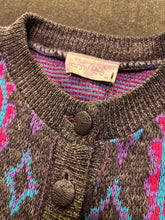 Load image into Gallery viewer, Knit Button Cardigan ⏐ Vintage - Bisy Clothing
