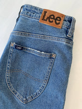 Load image into Gallery viewer, LEE Size 11 High Licks Crop Distressed Denim Mom Jeans JAN1021 - Bisy Clothing
