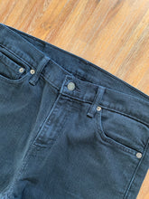 Load image into Gallery viewer, LEVIS Size 30 Denim Black Jeans Women&#39;s MAR4621 - Bisy Clothing