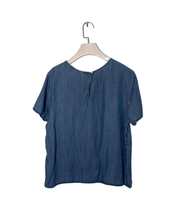 Load image into Gallery viewer, LEVIS Size L S/S Denim Look Top Womens NOV4121 - Bisy Clothing