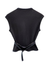 將圖片載入圖庫檢視器 Maison Ullens Designer Sleeveless Button Vest ⏐ Size S - Bisy Clothing