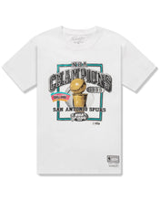 Load image into Gallery viewer, Mitchell &amp; Ness NBA 1999 Champions San Antonio Spurs in White - Bisy Clothing