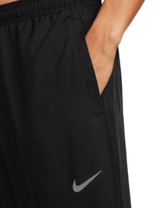 Nike Challenger Dri - FIT Woven Pants in Black - Bisy Clothing