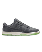 Load image into Gallery viewer, Nike Dunk Low Retro PRM Halloween (2022) - Bisy Clothing